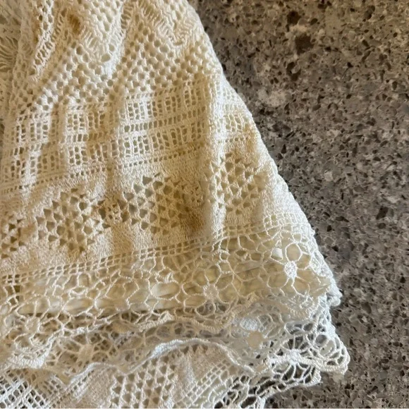 American Eagle Ivory Overlay Dress - Size 2 - Pre-Loved ⭐🤍 - Picture 11 of 13